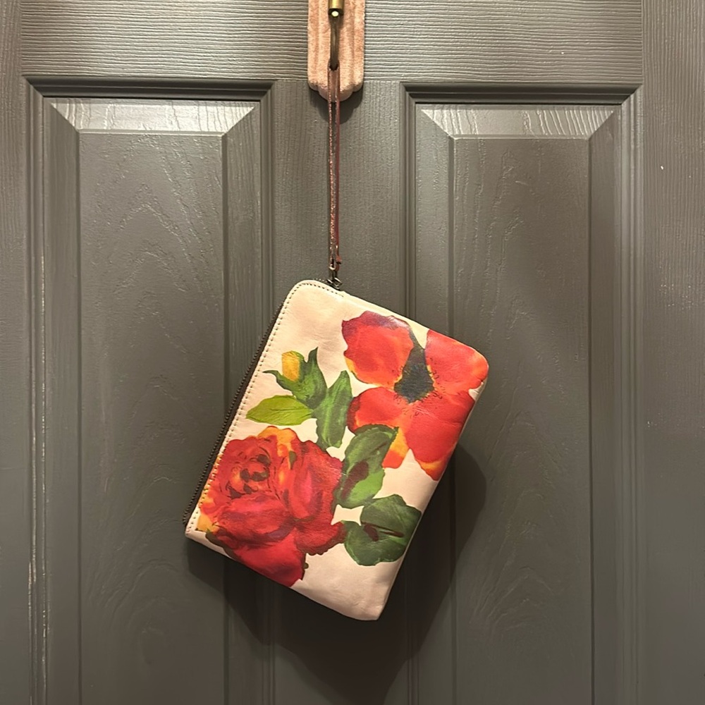 Patricia Nash Roses Leather Wristlet